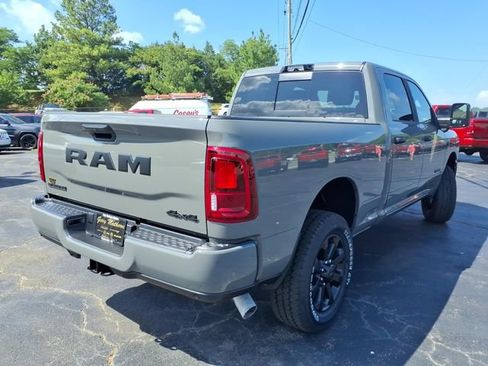 New 2026 RAM 2500 Big Horn AWD/4WD image 3