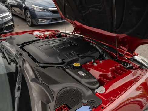 Used 2010 Jaguar XK Coupe RWD image 30