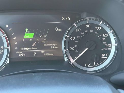 Certified 2026 Toyota Highlander XLE AWD/4WD image 13