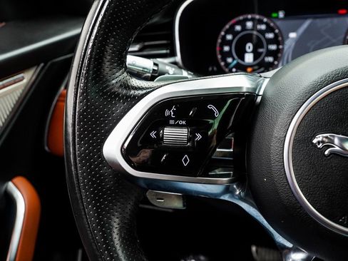 Used 2021 Jaguar F-PACE R-Dynamic S image 35