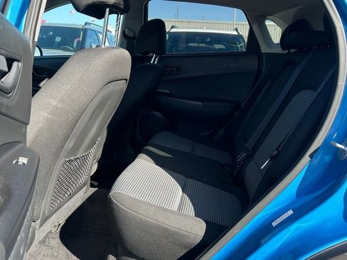 Used 2020 Hyundai Kona SEL w/ Cargo Package image 23