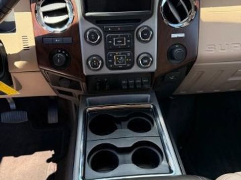 Used 2013 Ford F350 Lariat w/ Chrome Pkg AWD/4WD image 34