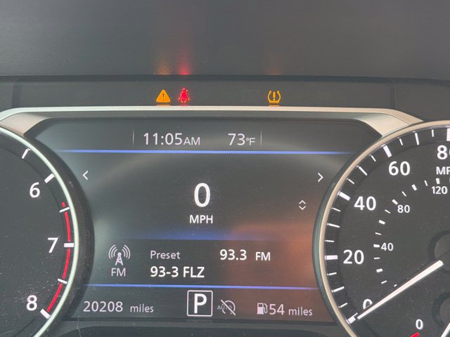 Used 2024 Nissan Sentra SV FWD image 30