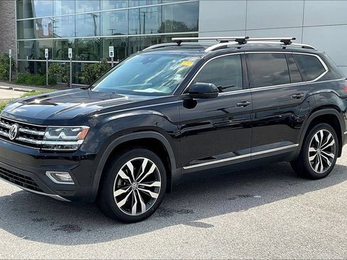 Used 2019 Volkswagen Atlas SEL Premium AWD/4WD image 3