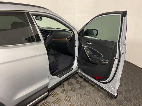 Used 2018 Hyundai Santa Fe Sport image 35