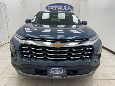 New 2026 Chevrolet Equinox LT w/ Convenience Package II AWD/4WD image 16