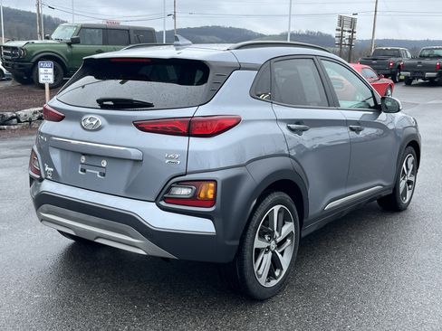 Used 2021 Hyundai Kona Limited image 3