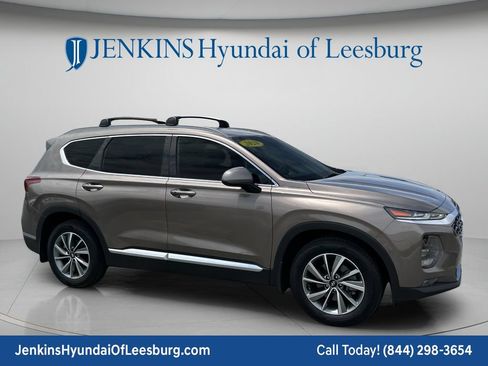 Used 2020 Hyundai Santa Fe SEL w/ Convenience Package FWD image 2