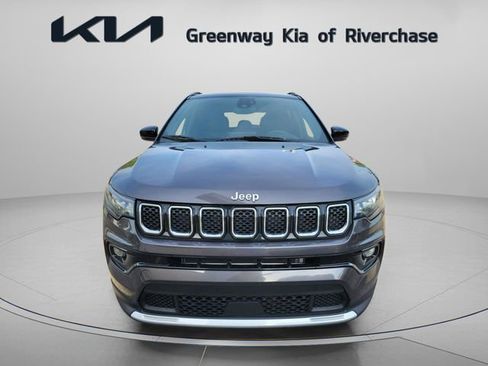 Used 2024 Jeep Compass Limited AWD/4WD image 2