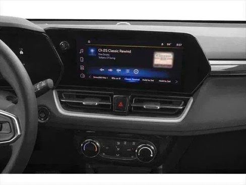 Used 2026 Chevrolet TrailBlazer LT AWD/4WD image 47
