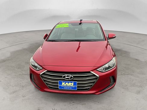 Used 2017 Hyundai Elantra Limited w/ Limited Tech Package 04 image 2