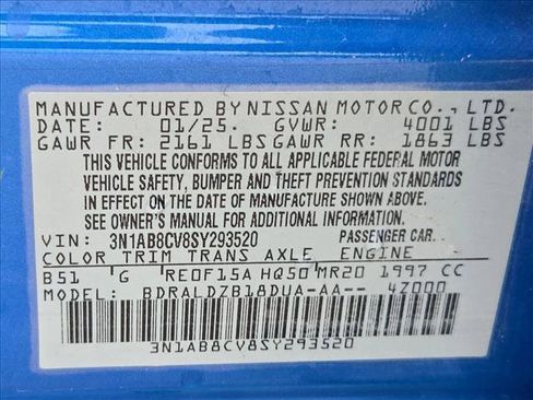Used 2025 Nissan Sentra SV FWD image 24