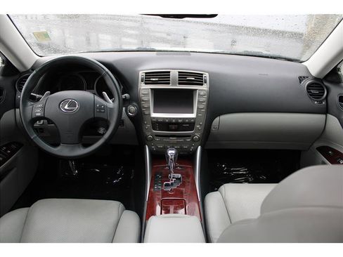 Used 2008 Lexus IS 250 RWD image 10