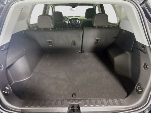 Used 2024 GMC Terrain SLE FWD image 35