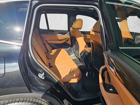 Used 2024 BMW X3 xDrive30i w/ Premium Package w/ZPA image 11