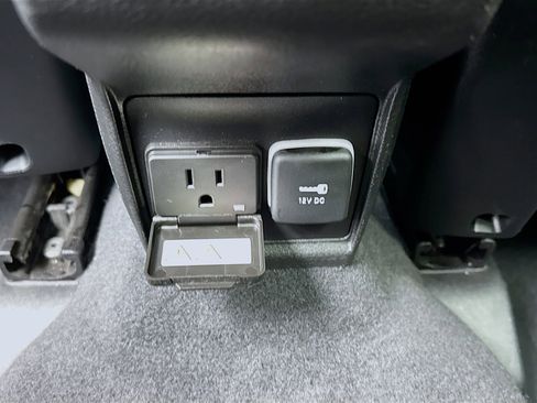 Used 2022 Jeep Compass High Altitude image 17