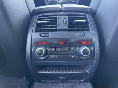 Used 2013 BMW M5 RWD image 37