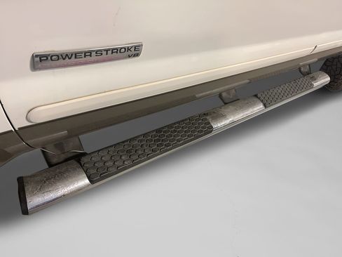 Used 2006 Ford F350 Harley-Davidson image 35