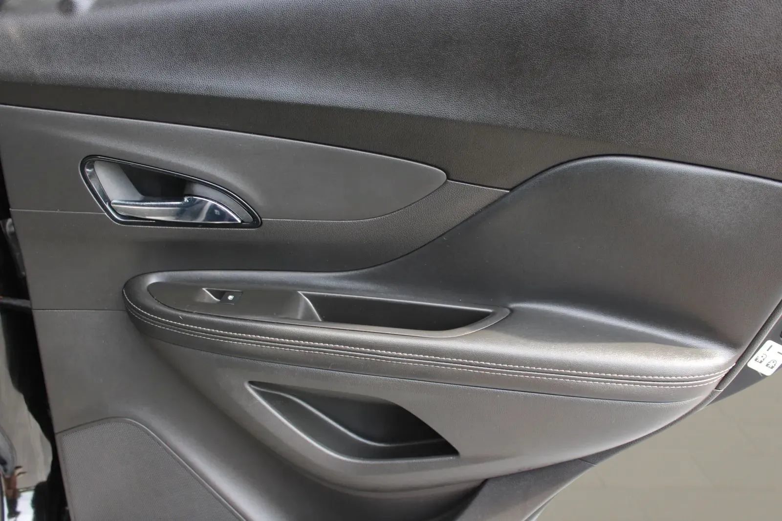 Used 2019 Buick Encore Preferred FWD image 23