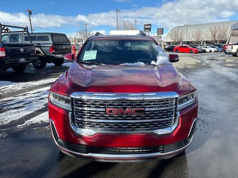 Used 2023 GMC Acadia Denali w/ Denali Technology Package image 10