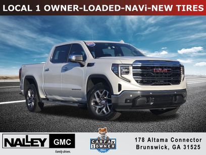 Used 2022 GMC Sierra 1500 SLT w/ SLT Premium Plus Package