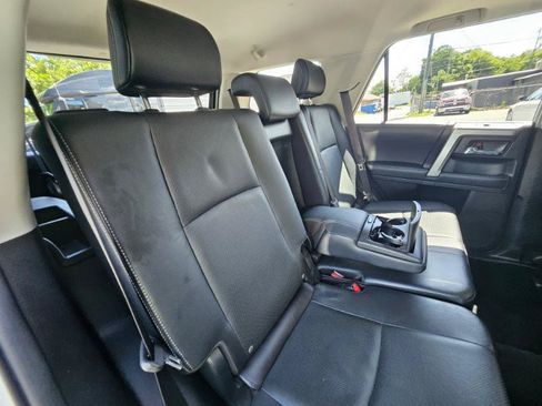 Used 2018 Toyota 4Runner Limited AWD/4WD image 84