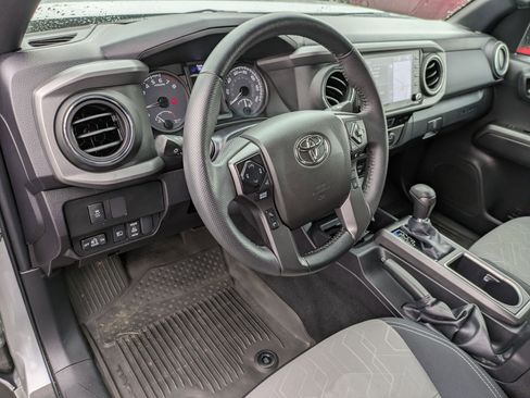Used 2023 Toyota Tacoma TRD Off-Road AWD/4WD image 8