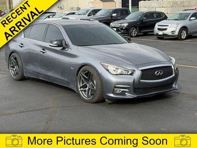 Used 2017 INFINITI Q50 Signature Edition w/ All Weather Package (L93)