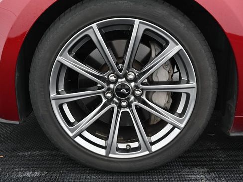 Used 2016 Ford Mustang GT Premium RWD image 42