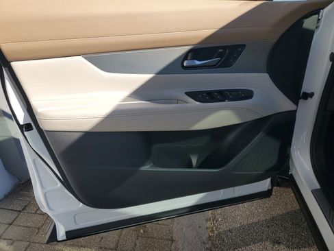 New 2026 Nissan Murano Platinum w/ Cargo Package image 14