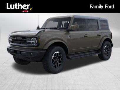 New 2025 Ford Bronco Outer Banks