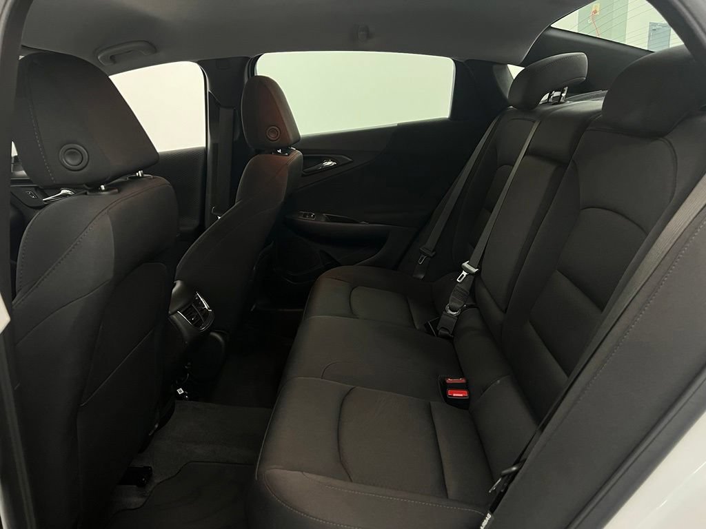 Used 2024 Chevrolet Malibu LT w/ Sport Edition FWD image 23