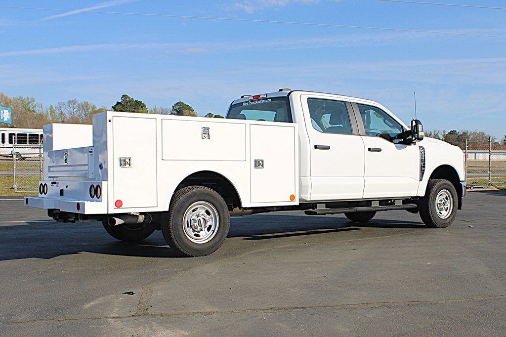 Used 2024 Ford F250 XL w/ XL Chrome Package AWD/4WD image 6