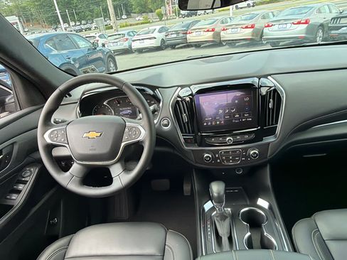 Certified 2024 Chevrolet Traverse LT w/ LPO, Floor Liner Package AWD/4WD image 23