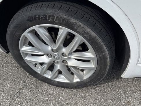 Used 2020 Buick Envision Premium image 31