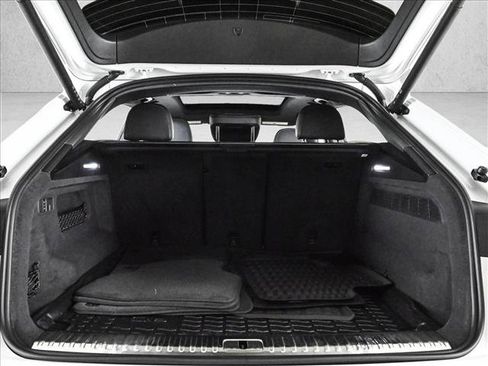 Certified 2026 Audi Q8 Prestige w/ Prestige Package AWD/4WD image 6