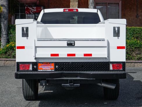 Used 2022 RAM 3500 Big Horn image 8