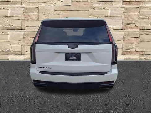 Certified 2023 Cadillac Escalade Sport Platinum AWD/4WD image 25
