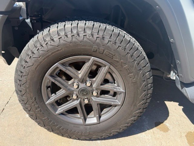 Used 2024 Jeep Wrangler Sport AWD/4WD image 11