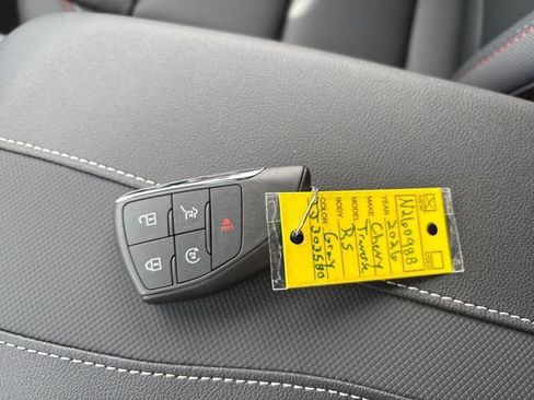 New 2026 Chevrolet Traverse RS w/ LPO, Floor Liner Package image 17