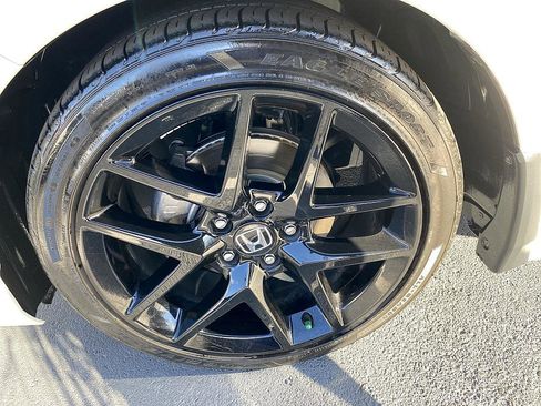 Used 2024 Honda Civic Sport image 8