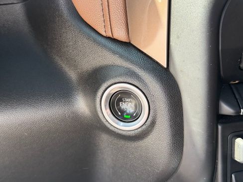 Used 2020 Chevrolet Silverado 2500 High Country w/ Technology Package image 22