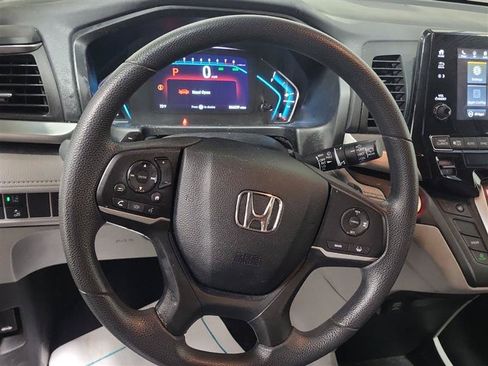 Used 2019 Honda Odyssey EX image 8