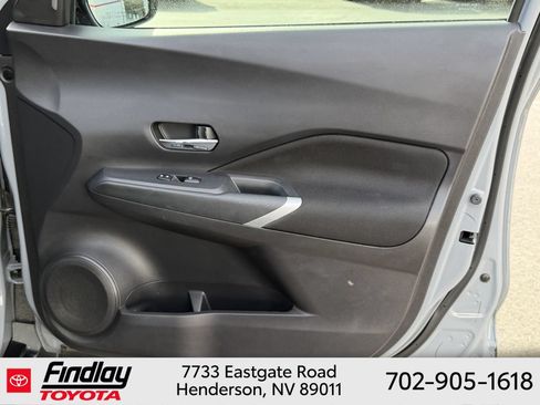Used 2023 Nissan Kicks SV FWD image 16