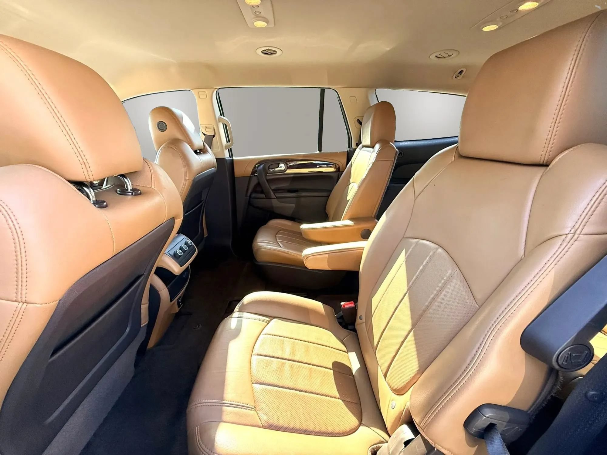 Used 2016 Buick Enclave Leather FWD image 13