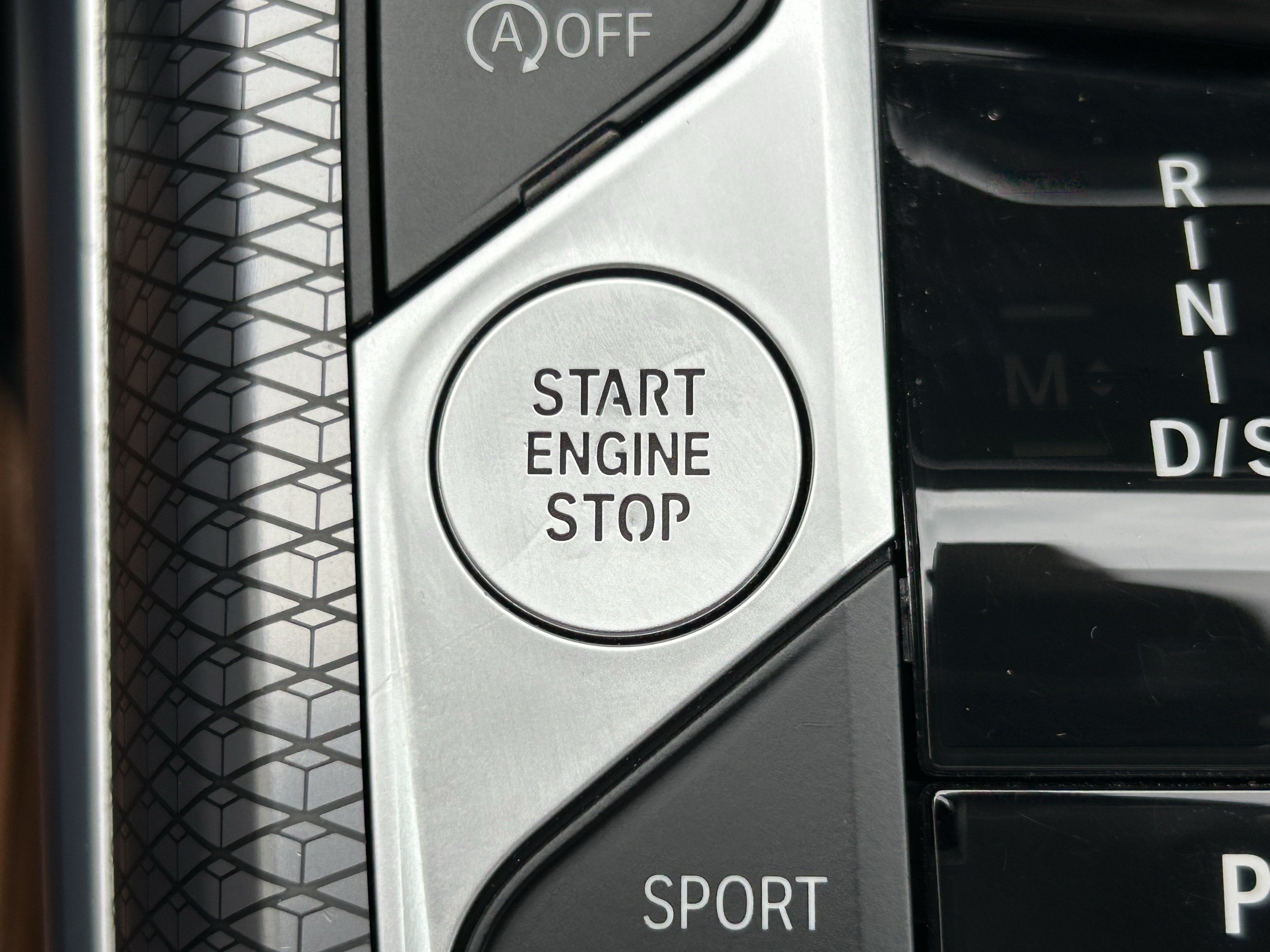 Used 2025 BMW M340i RWD image 31