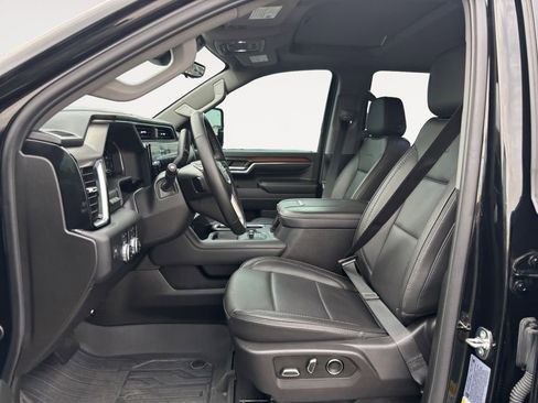 Used 2024 GMC Sierra 2500 Denali w/ Denali Reserve Package image 16