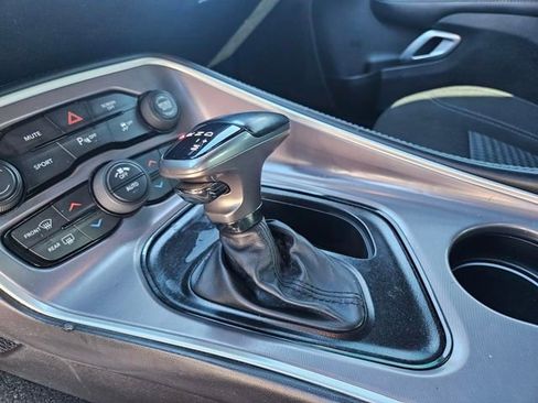 Used 2021 Dodge Challenger SXT w/ Driver Convenience Group image 24