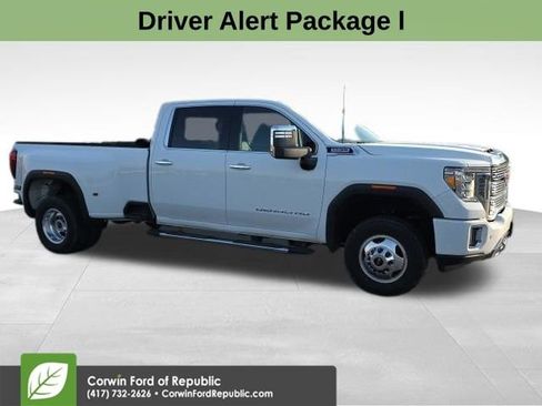 Used 2023 GMC Sierra 3500 Denali image 4