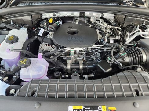 New 2026 Jeep Grand Cherokee Limited image 21